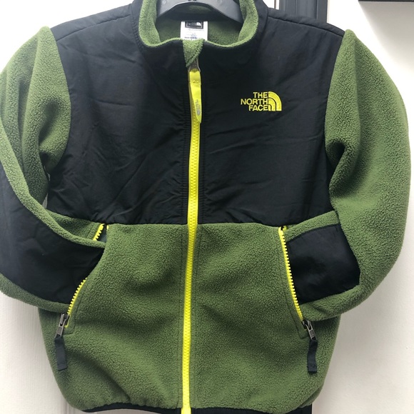 The North Face Other - Northface Green sweater for boys